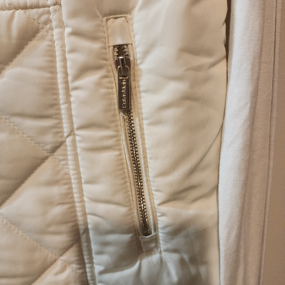 Ivory vest - Picture 3 of 7